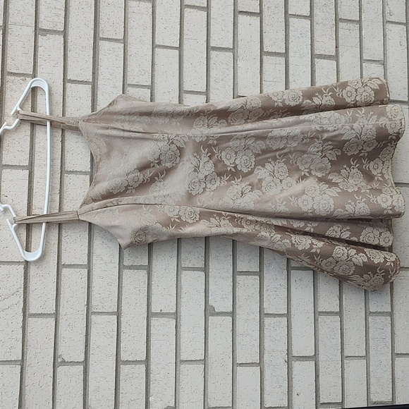 Gold Dress - Picture 2 of 13